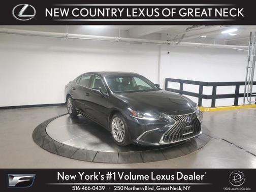 2022 Lexus ES 300h Ultra Luxury
