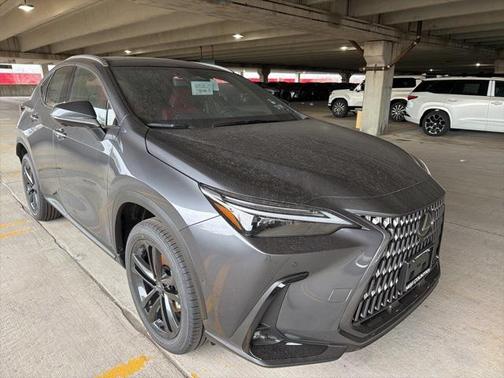 2026 Lexus NX 450h+ Luxury
