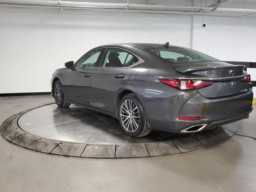 2022 Lexus ES 350 Base