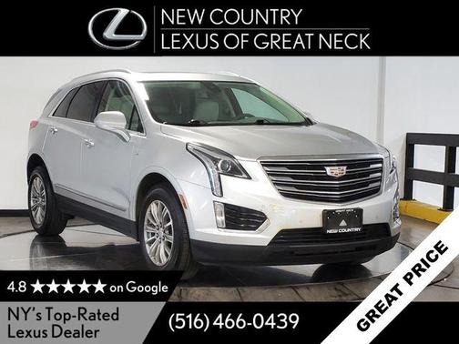 Radiant Silver Metallic 2018 Cadillac XT5 Luxury