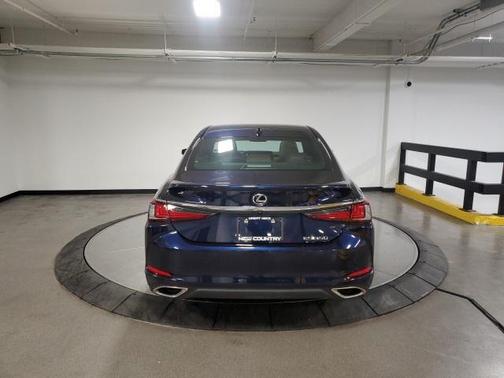 2022 Lexus ES 350 Base