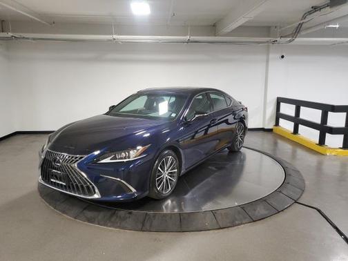 2022 Lexus ES 350 Base