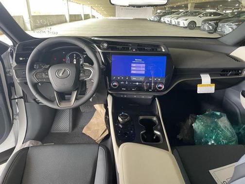 2025 Lexus RZ 450e Premium