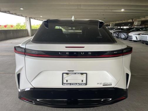 2025 Lexus RZ 450e Premium