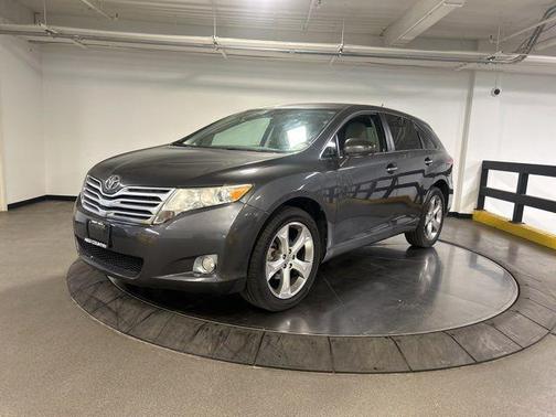 Magnetic Gray Metallic 2009 Toyota Venza Base