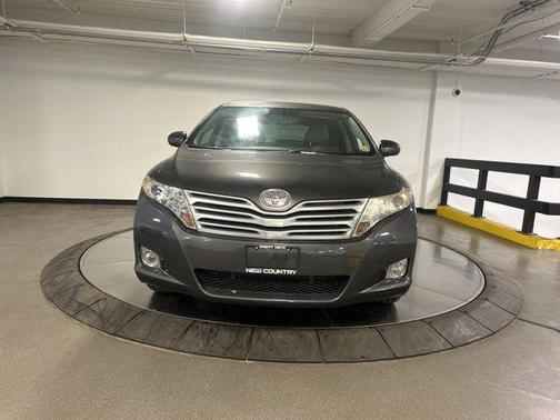 Magnetic Gray Metallic 2009 Toyota Venza Base