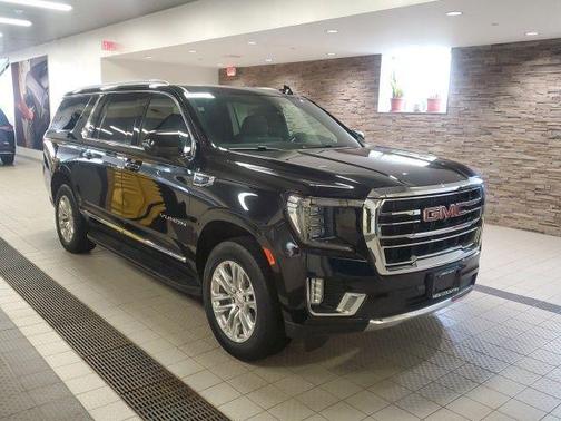 Onyx Black 2023 GMC Yukon XL SLT