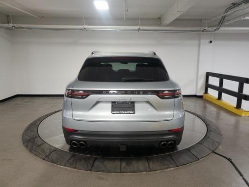 2023 Porsche Cayenne S