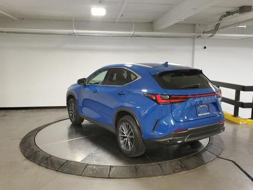 2025 Lexus NX 350h Premium