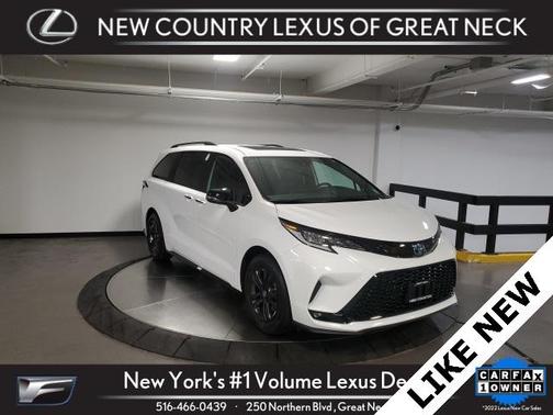 2025 Toyota Sienna XSE 7 Passenger