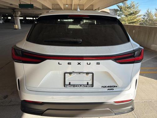 2026 Lexus NX 450h+ Luxury