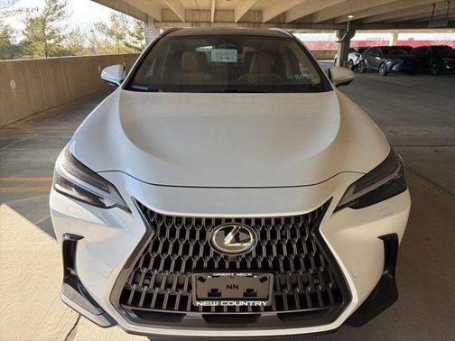 2026 Lexus NX 450h+ Luxury