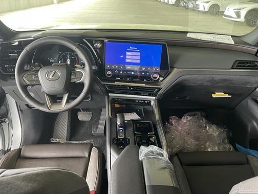 2025 Lexus TX 350 Luxury