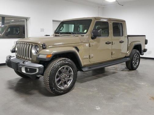2020 Jeep Gladiator Overland