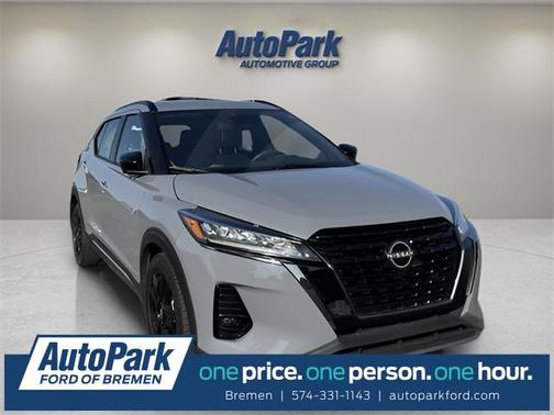 2023 Nissan Kicks SR