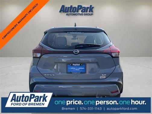 2023 Nissan Kicks SR