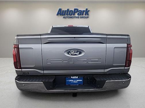 Iconic Silver Metallic 2026 Ford F-150 Lariat