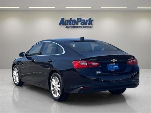 2017 Chevrolet Malibu 1LT