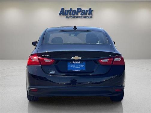 2017 Chevrolet Malibu 1LT