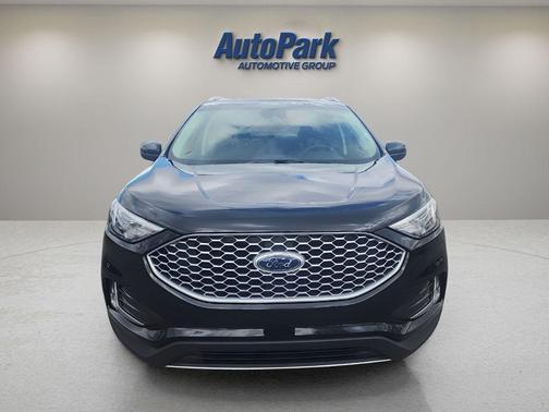Agate Black Metallic 2023 Ford Edge SEL