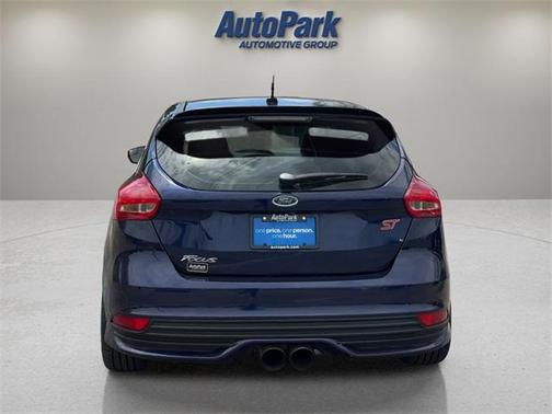 2017 Ford Focus ST Base