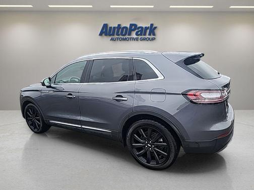 Gray Metallic 2022 Lincoln Nautilus Reserve