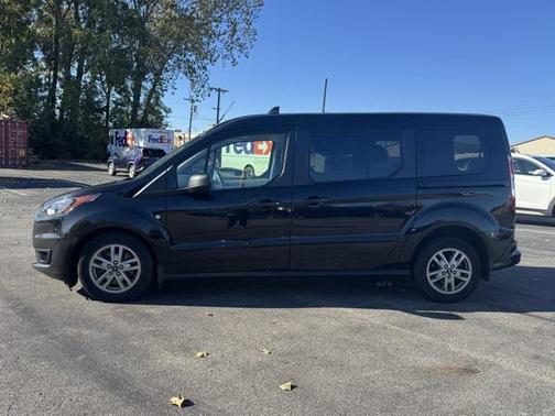 2022 Ford Transit Connect XLT w/Rear Liftgate