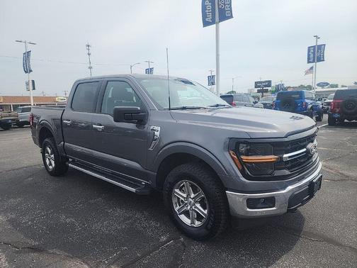 Carbonized Gray Metallic 2025 Ford F-150 XLT