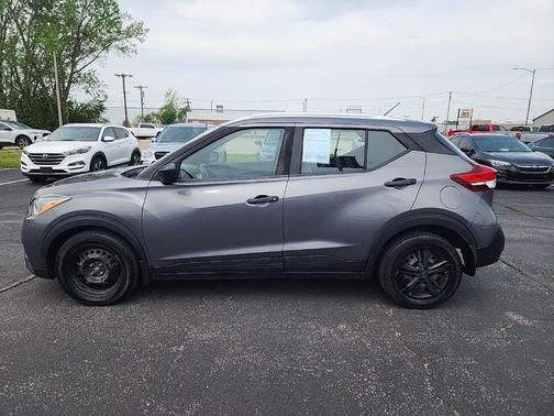 Gun Metallic 2019 Nissan Kicks S
