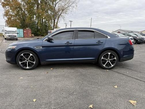 2016 Ford Taurus SEL