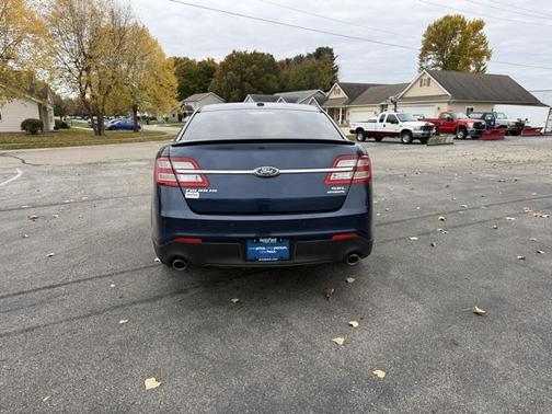 2016 Ford Taurus SEL