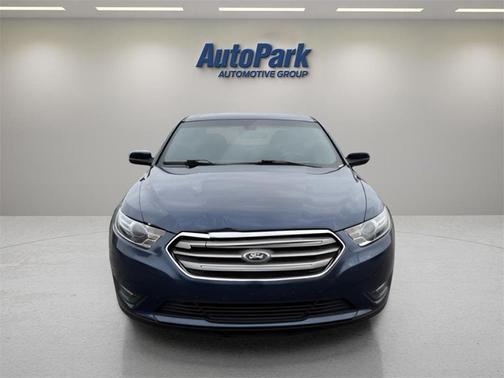 2016 Ford Taurus SEL