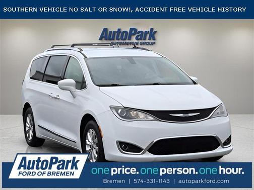 2018 Chrysler Pacifica Touring-L