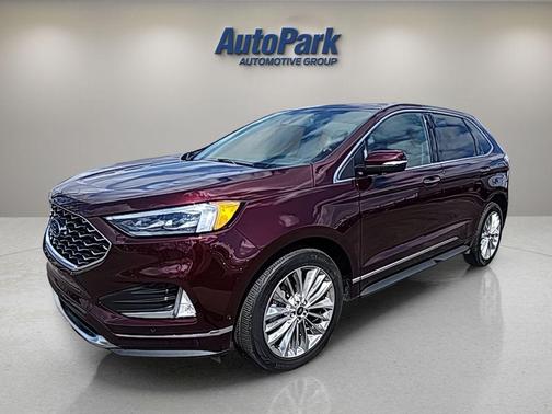 Burgundy 2024 Ford Edge Titanium