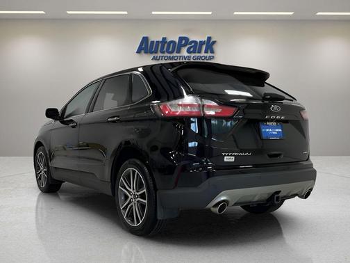 2021 Ford Edge Titanium