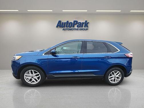 Blue Metallic 2023 Ford Edge SEL