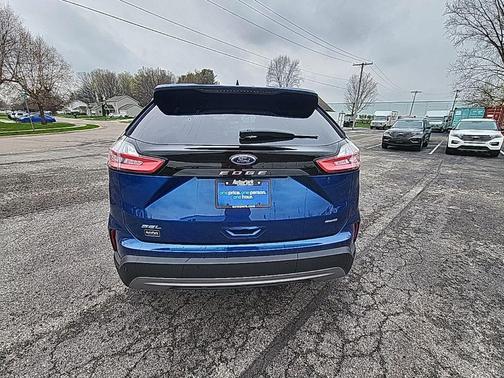 Blue Metallic 2023 Ford Edge SEL