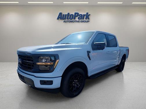 Avalanche 2026 Ford F-150 XLT