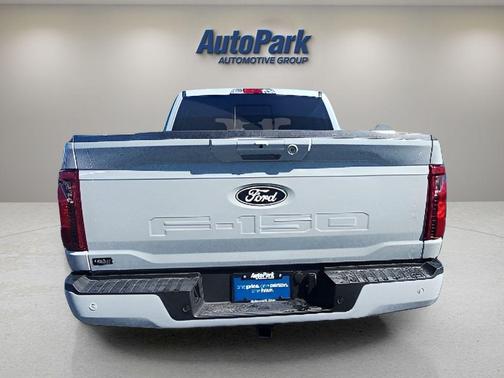 Avalanche 2026 Ford F-150 XLT