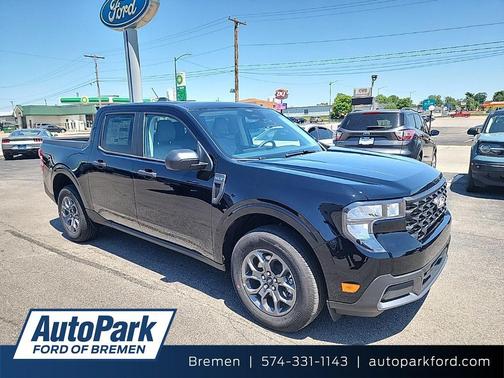 Black 2026 Ford Maverick XLT