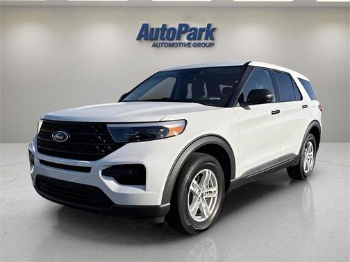 2023 Ford Explorer Base