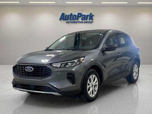 Gray Metallic 2025 Ford Escape Active