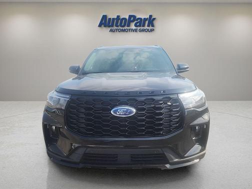 Black 2026 Ford Explorer ST-Line