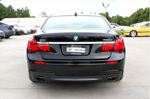 2013 BMW 750 i xDrive