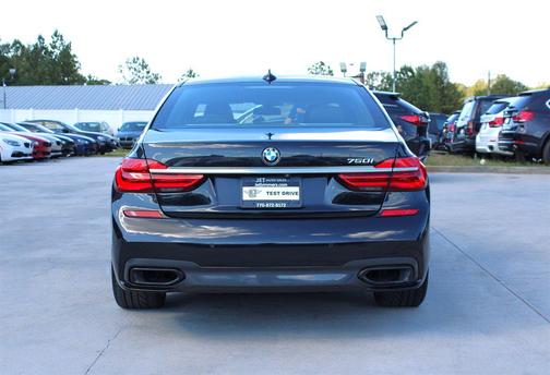 2016 BMW 750 I