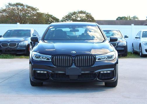 2016 BMW 750 I