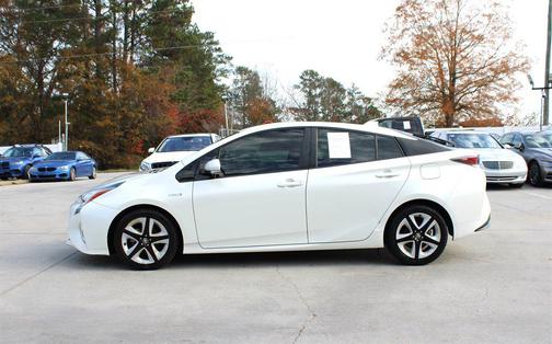 2017 Toyota Prius Three Touring