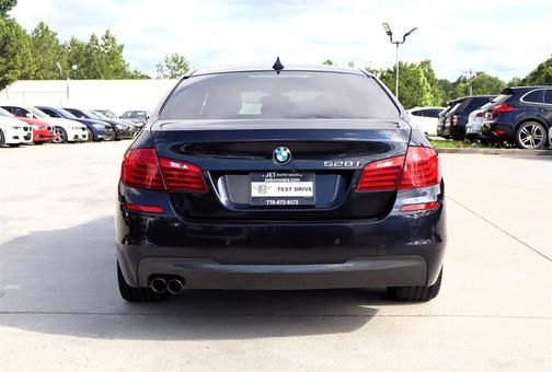Black 2015 BMW 528 528i