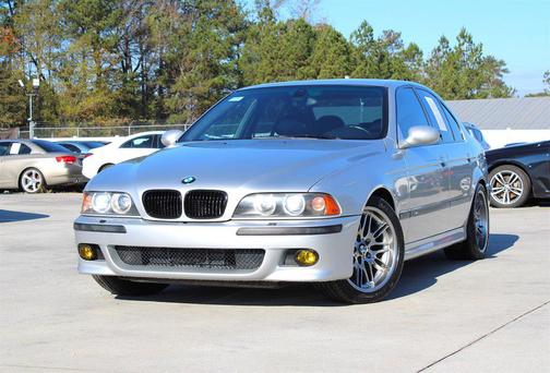 2001 BMW M5 Base