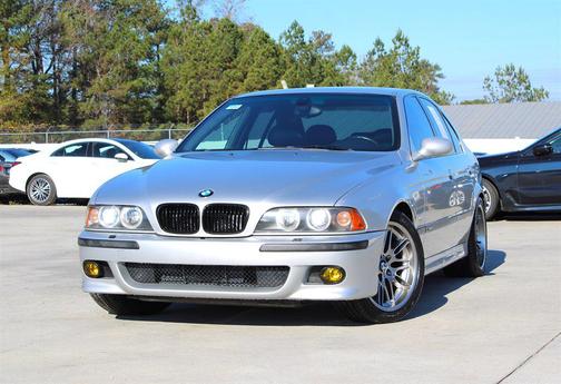 2001 BMW M5 Base
